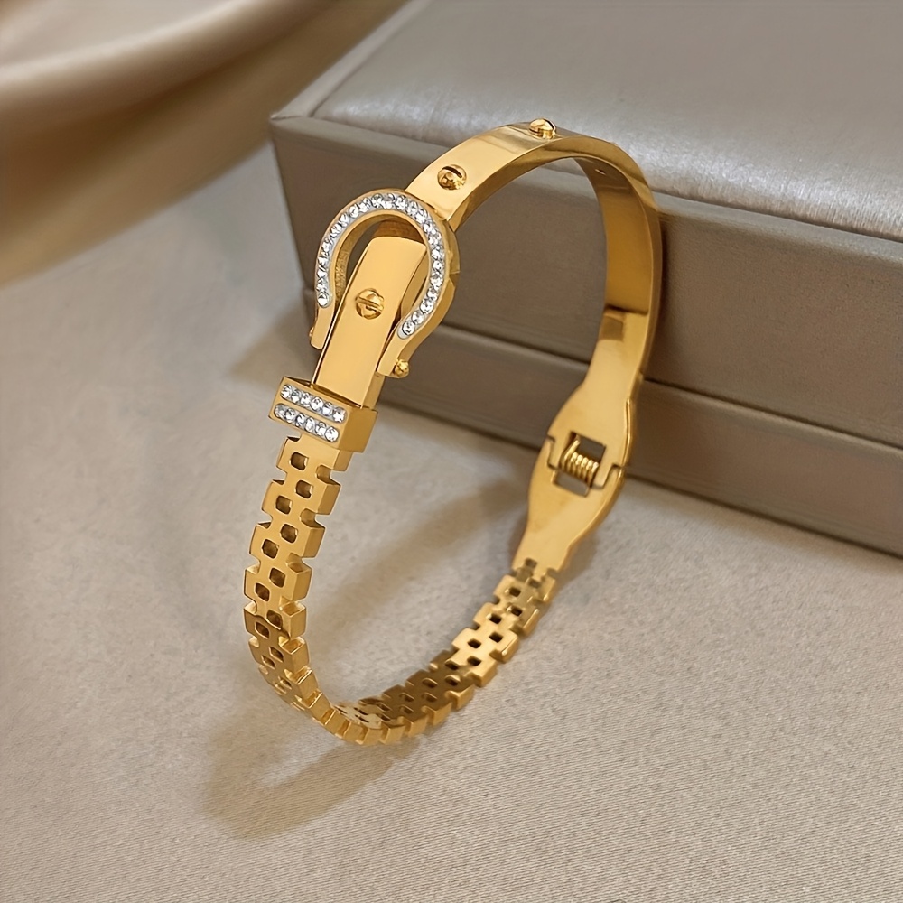 Women's Unique Fashionable Stainless Steel Bracelet, Stylish Design